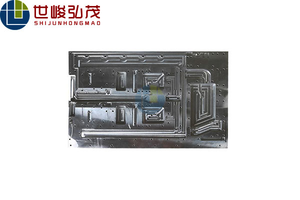新能源汽車散熱器鋁型材精密深加工 新能源汽車散熱器鋁型材精密深加工