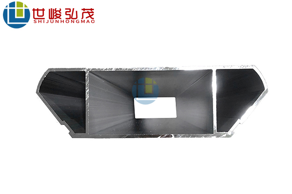 新能源汽車/電動三輪車防滑腳踏板鋁型材 新能源汽車/電動三輪車防滑腳踏板鋁型材